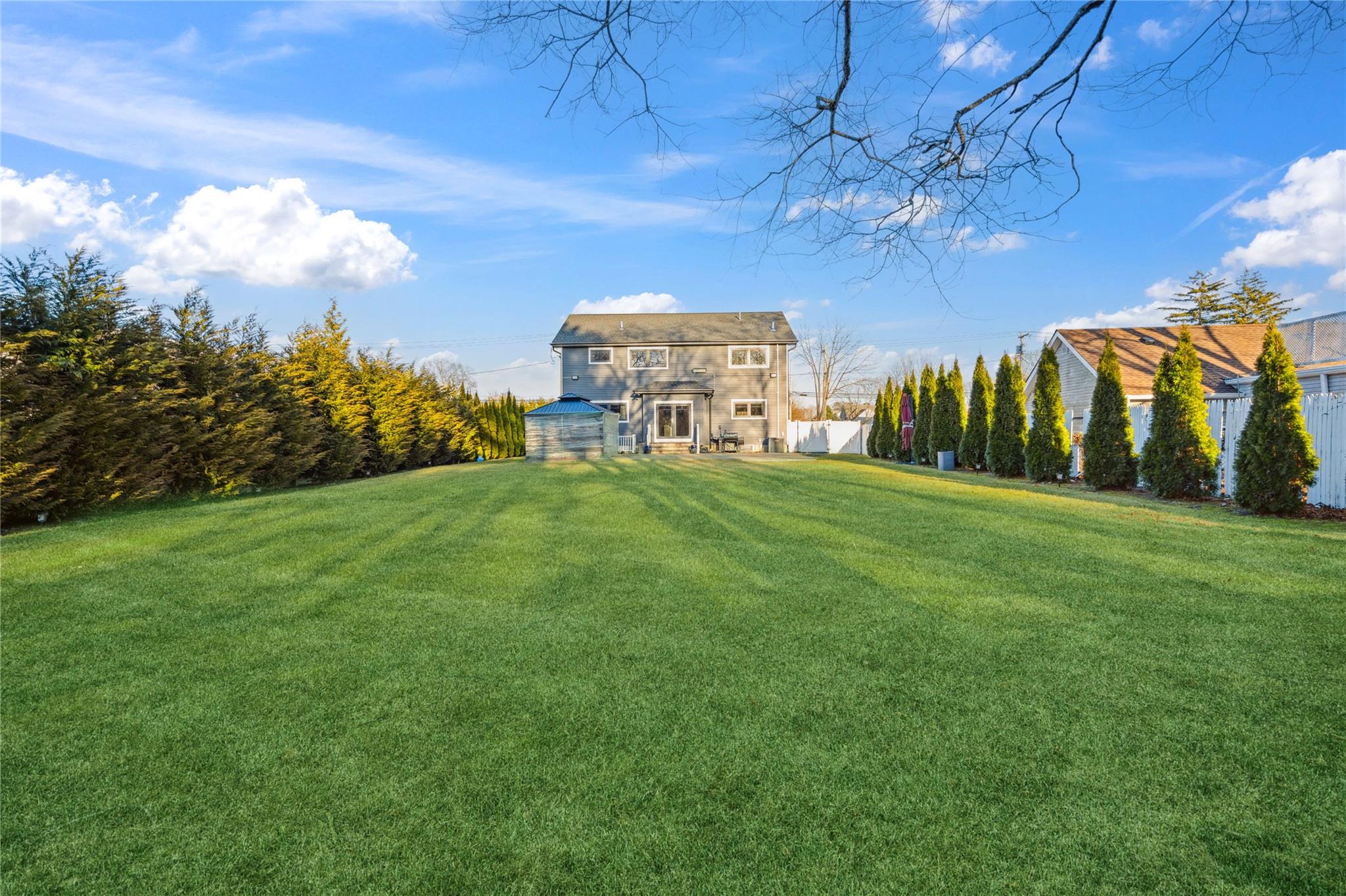 1260 Smithtown Avenue, Bohemia, New York image 37