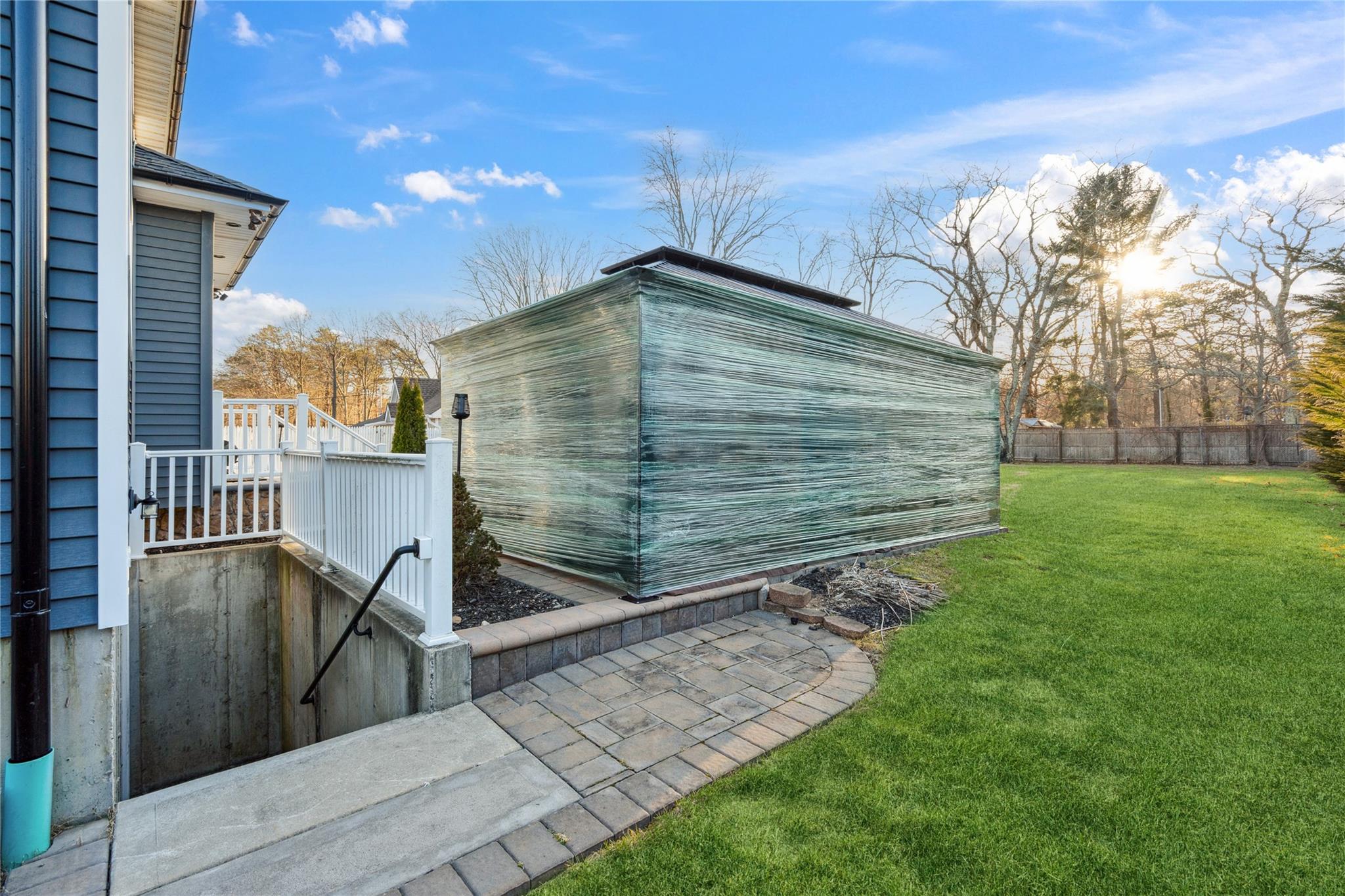 1260 Smithtown Avenue, Bohemia, New York image 41