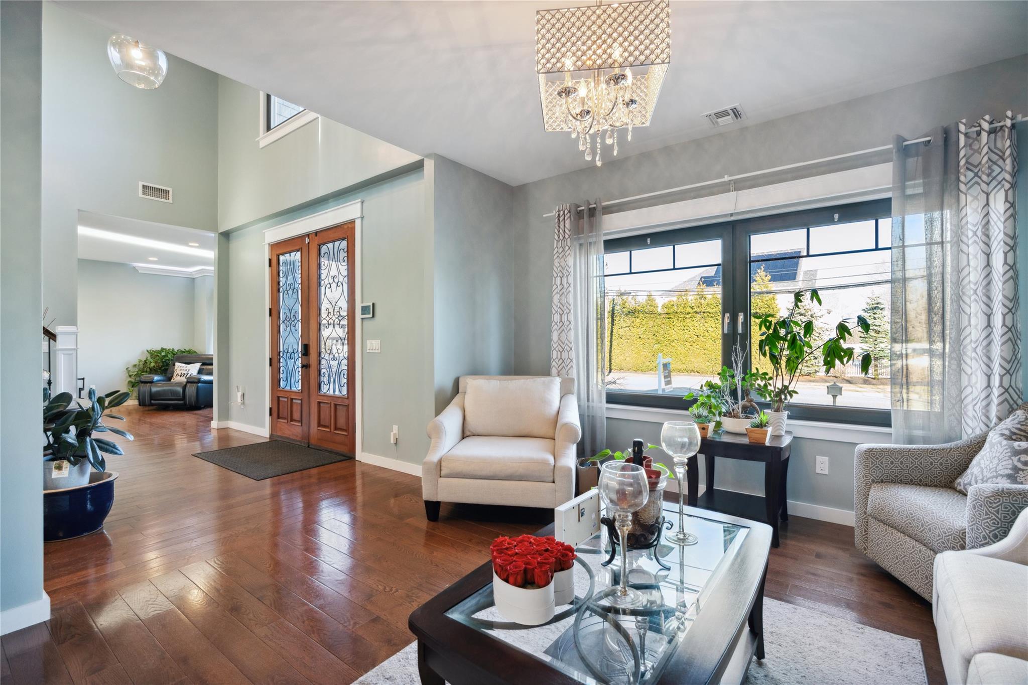 1260 Smithtown Avenue, Bohemia, New York image 11