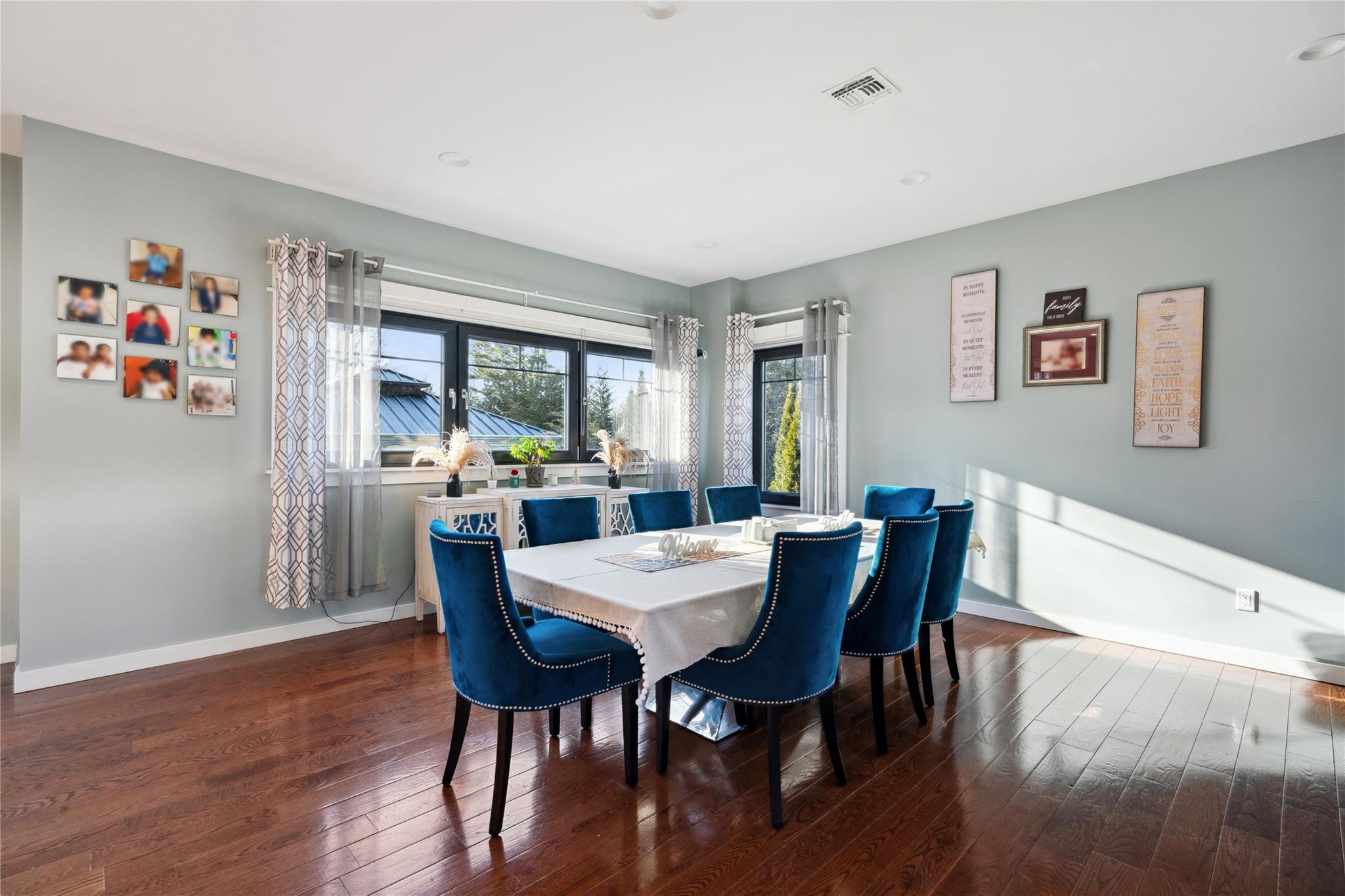 1260 Smithtown Avenue, Bohemia, New York image 16