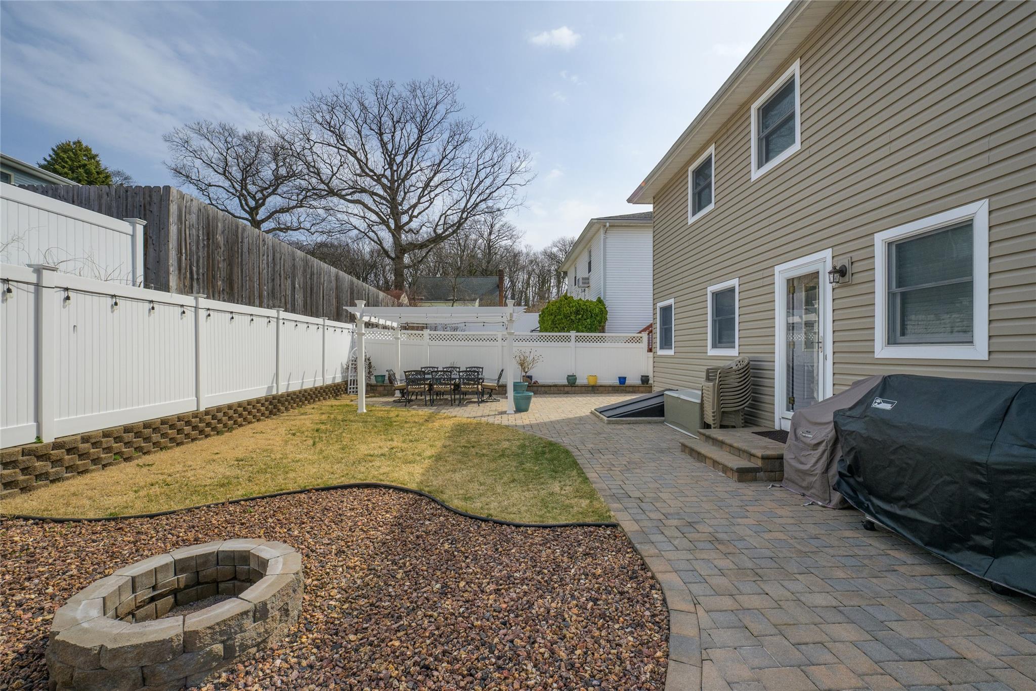21 Godfrey Avenue, Bayville, New York image 20
