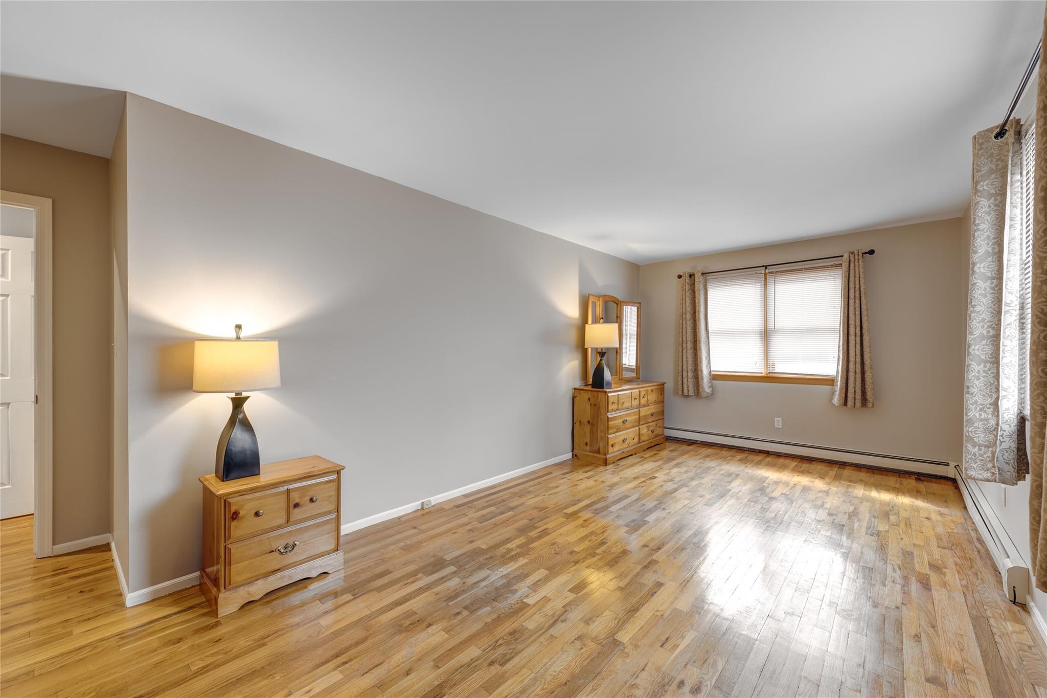 21 Godfrey Avenue, Bayville, New York image 14