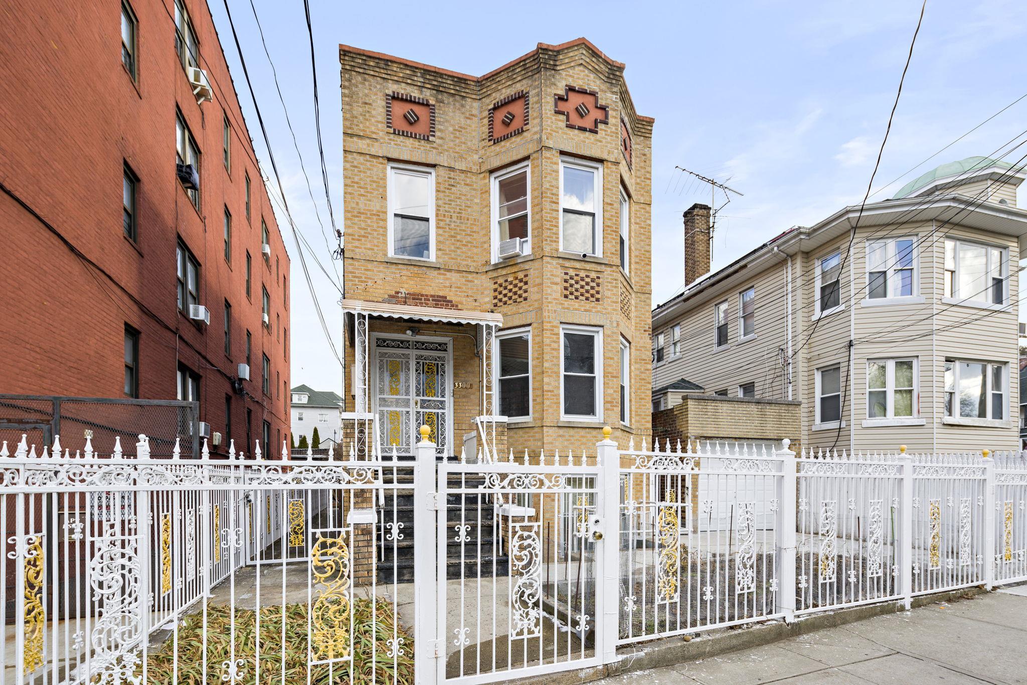 Property for Sale at Holland Avenue, Bronx, New York - Bedrooms: 6 
Bathrooms: 2  - $949,000