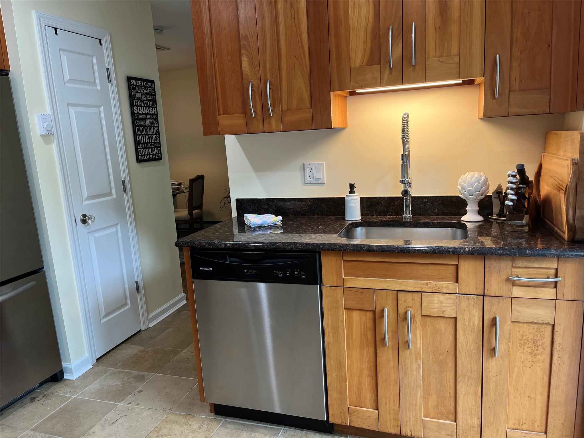 140A Laurance Lane, Ridge, New York image 11
