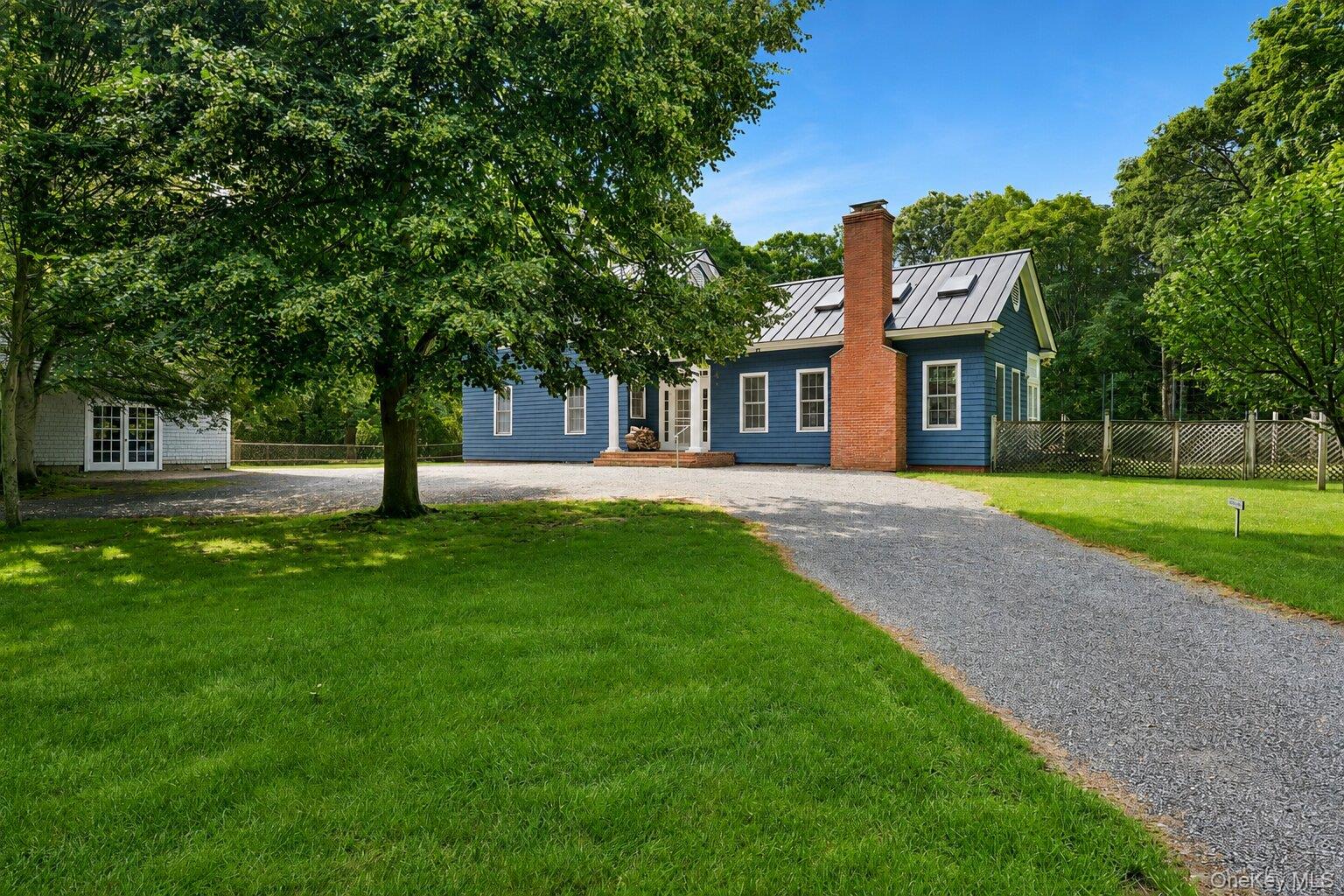 17 Baiting Hollow Road