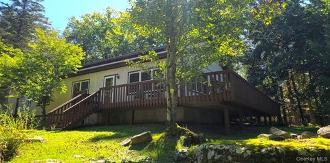 Homes For Sale - 6 Bristol Lane<br/> Monticello, NY 12701