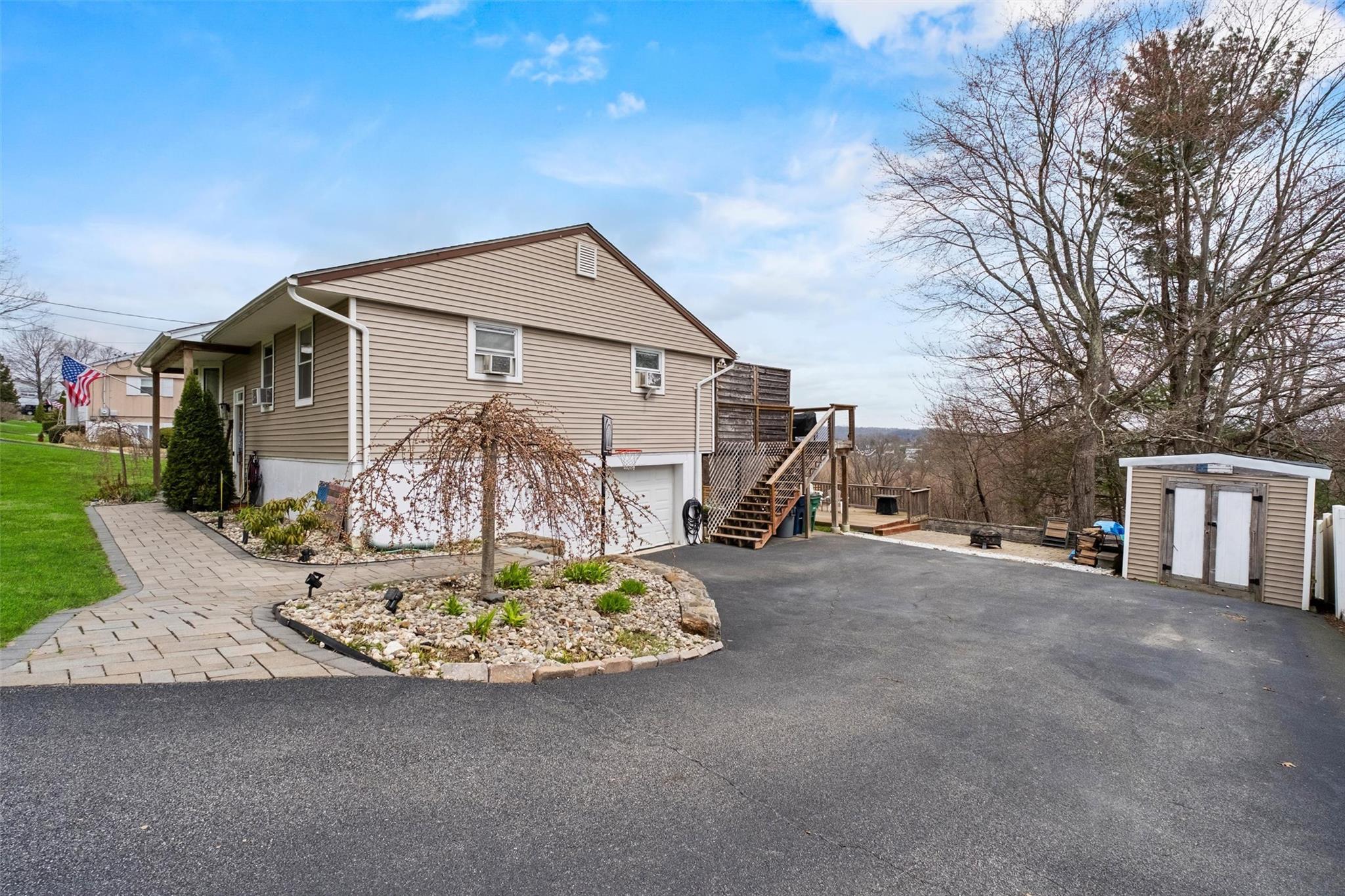 11 Trout Place, Mahopac, New York image 5