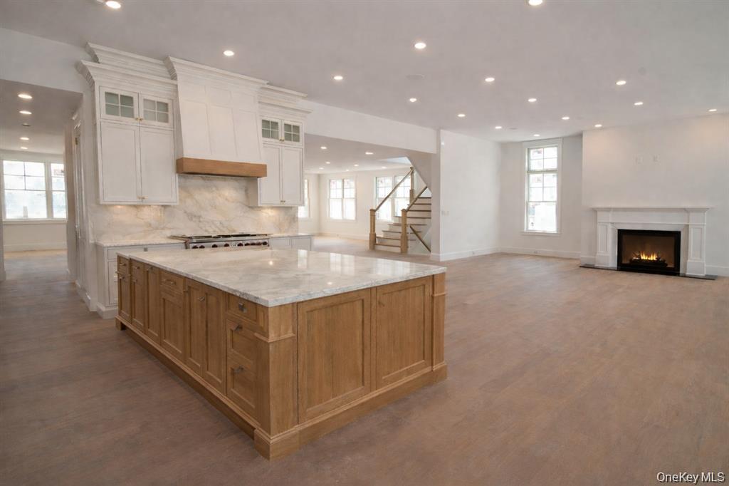 97 Aspatuck Road