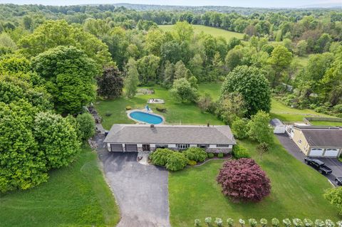 97 St Andrews Road Walden NY 12586
