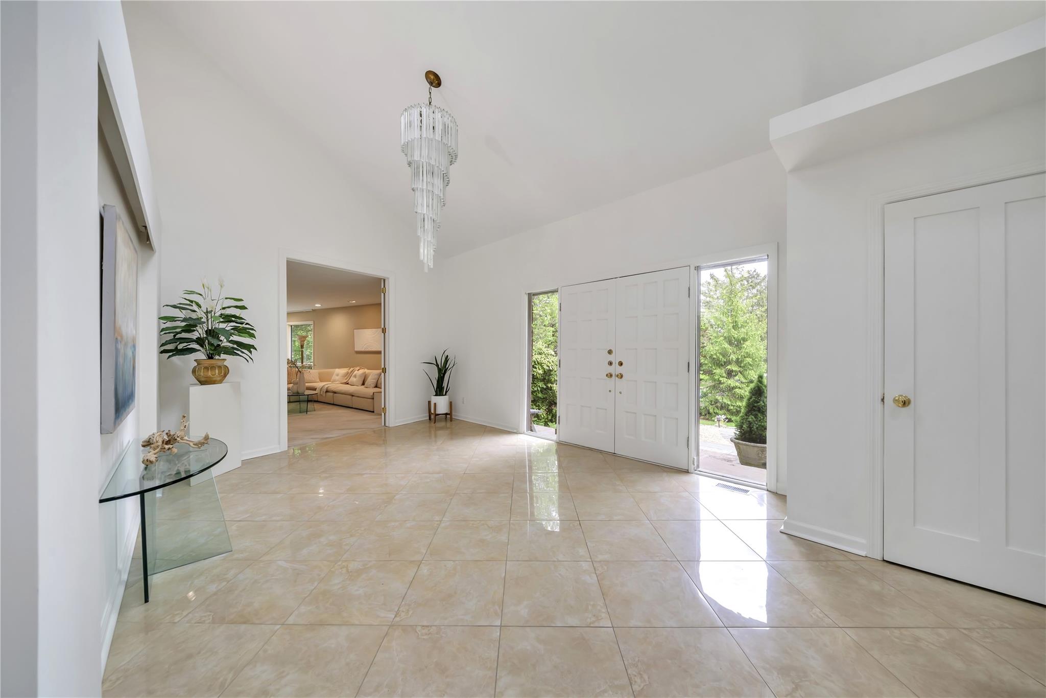 4 Bobby Close, Mamaroneck, New York image 4
