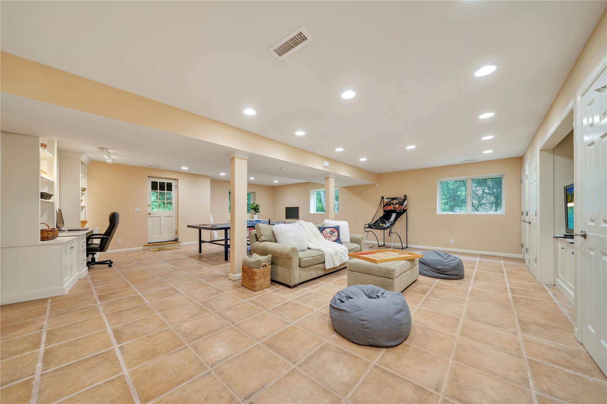 4 Bobby Close, Mamaroneck, New York image 29