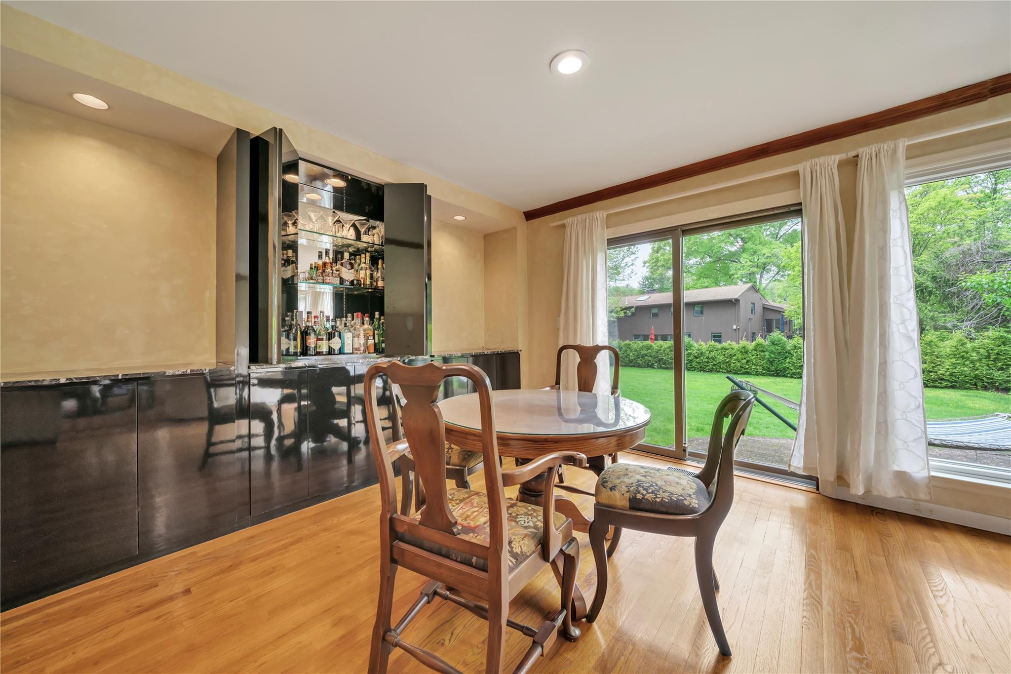 4 Bobby Close, Mamaroneck, New York image 15
