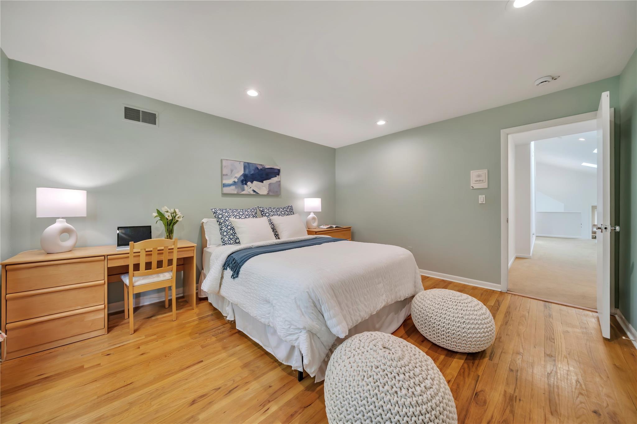4 Bobby Close, Mamaroneck, New York image 23