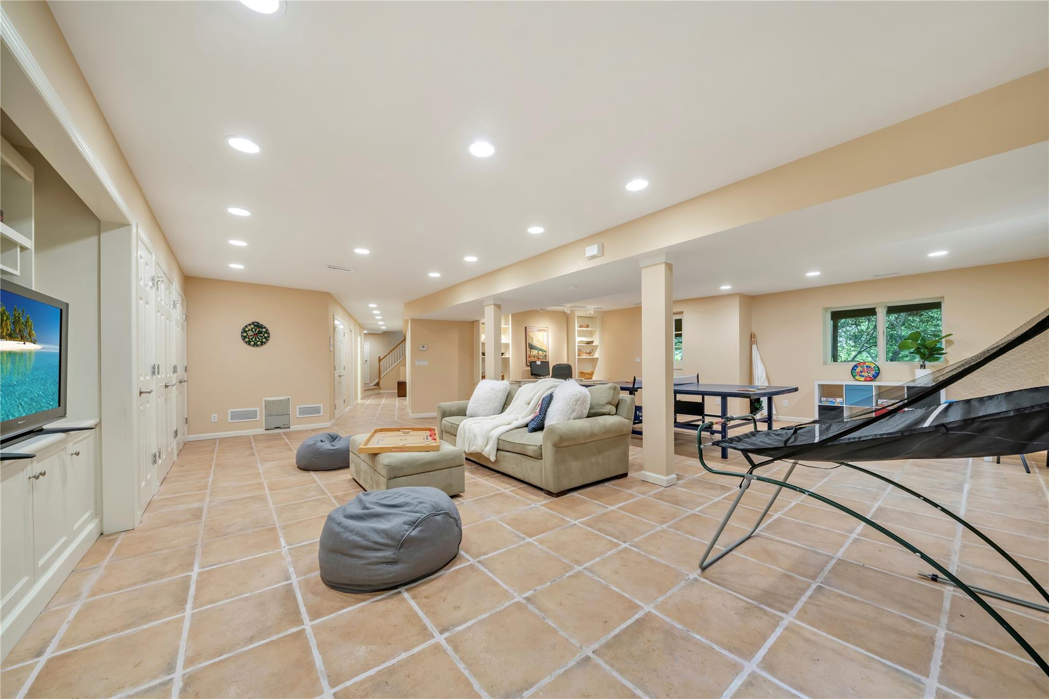 4 Bobby Close, Mamaroneck, New York image 31