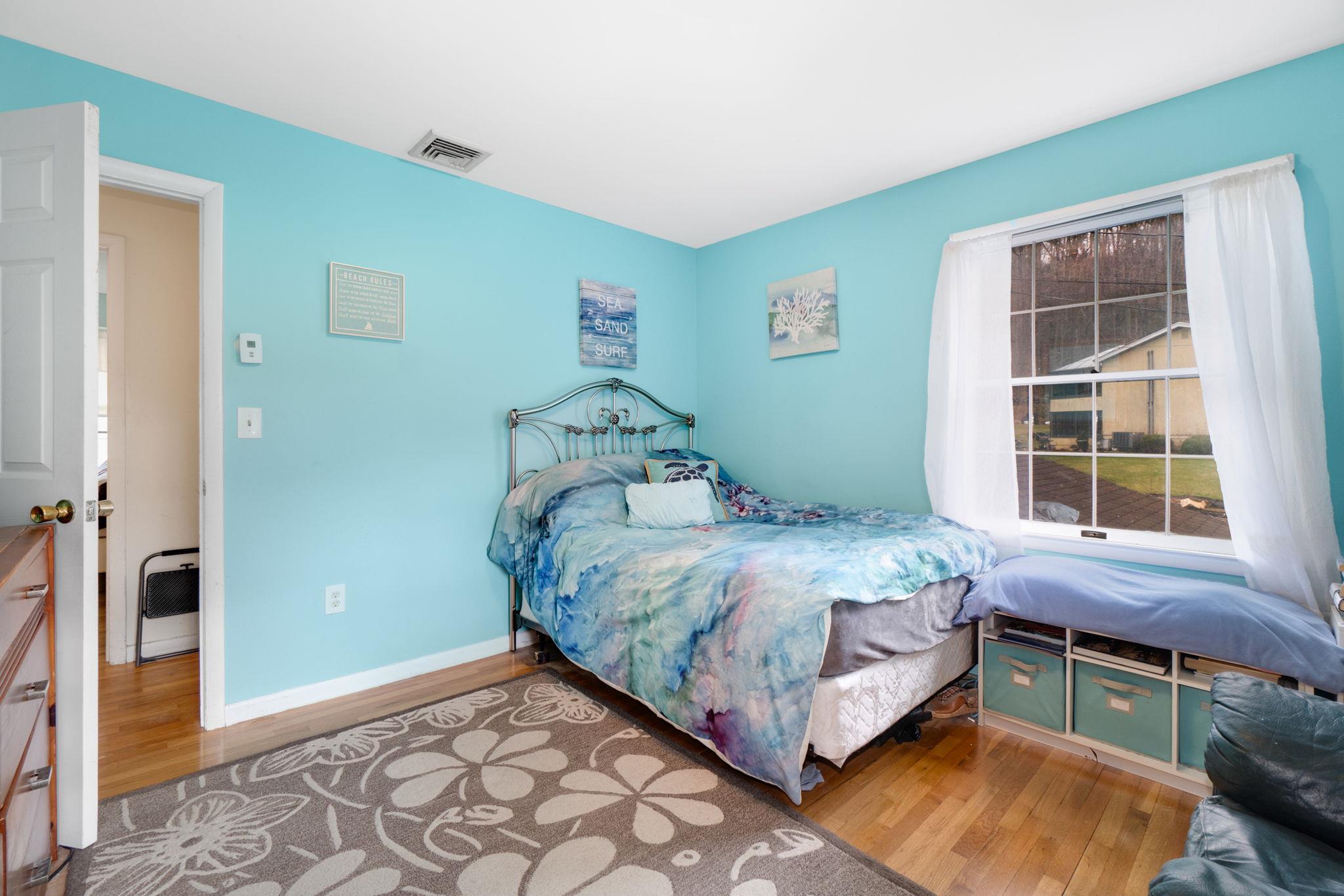 14 Ashley Lane, Cold Spring, New York image 16