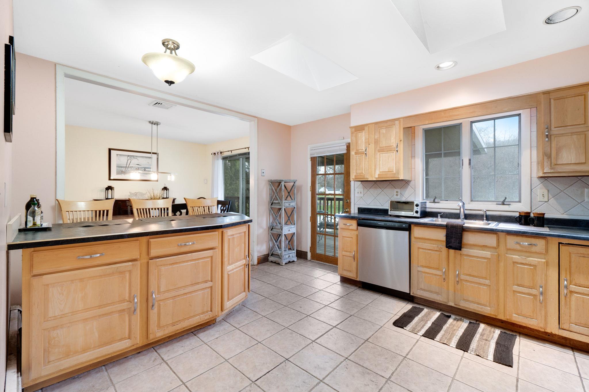 14 Ashley Lane, Cold Spring, New York image 10