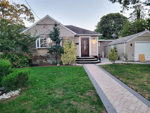 Photo of Ashley Drive, Valley Stream, NY 11580 (MLS # 925881)