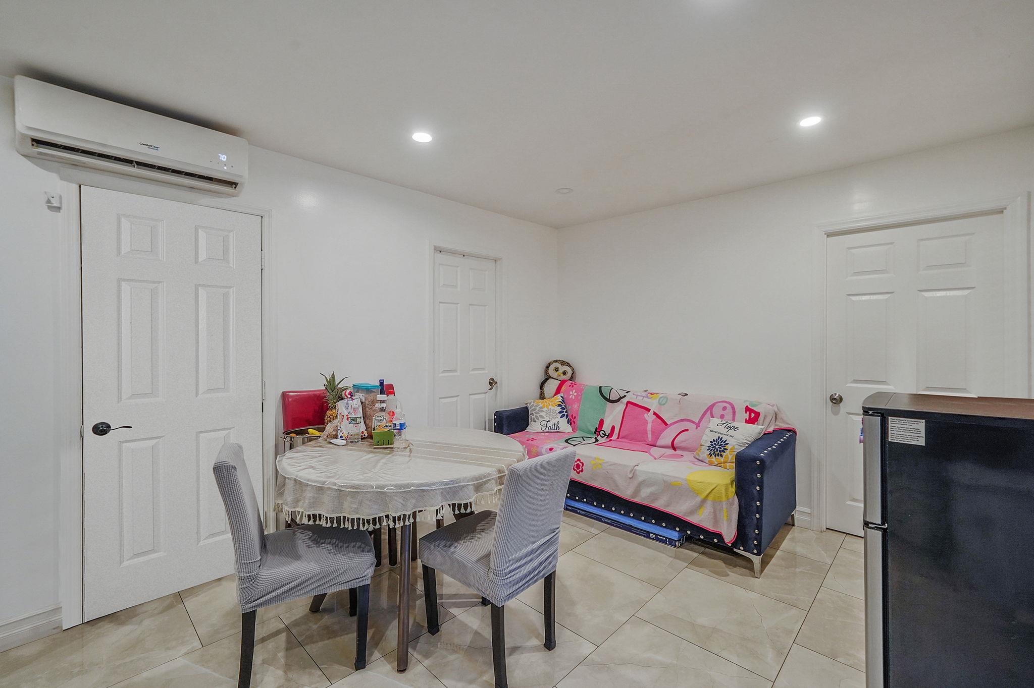 248 44th Street, Lindenhurst, New York image 23
