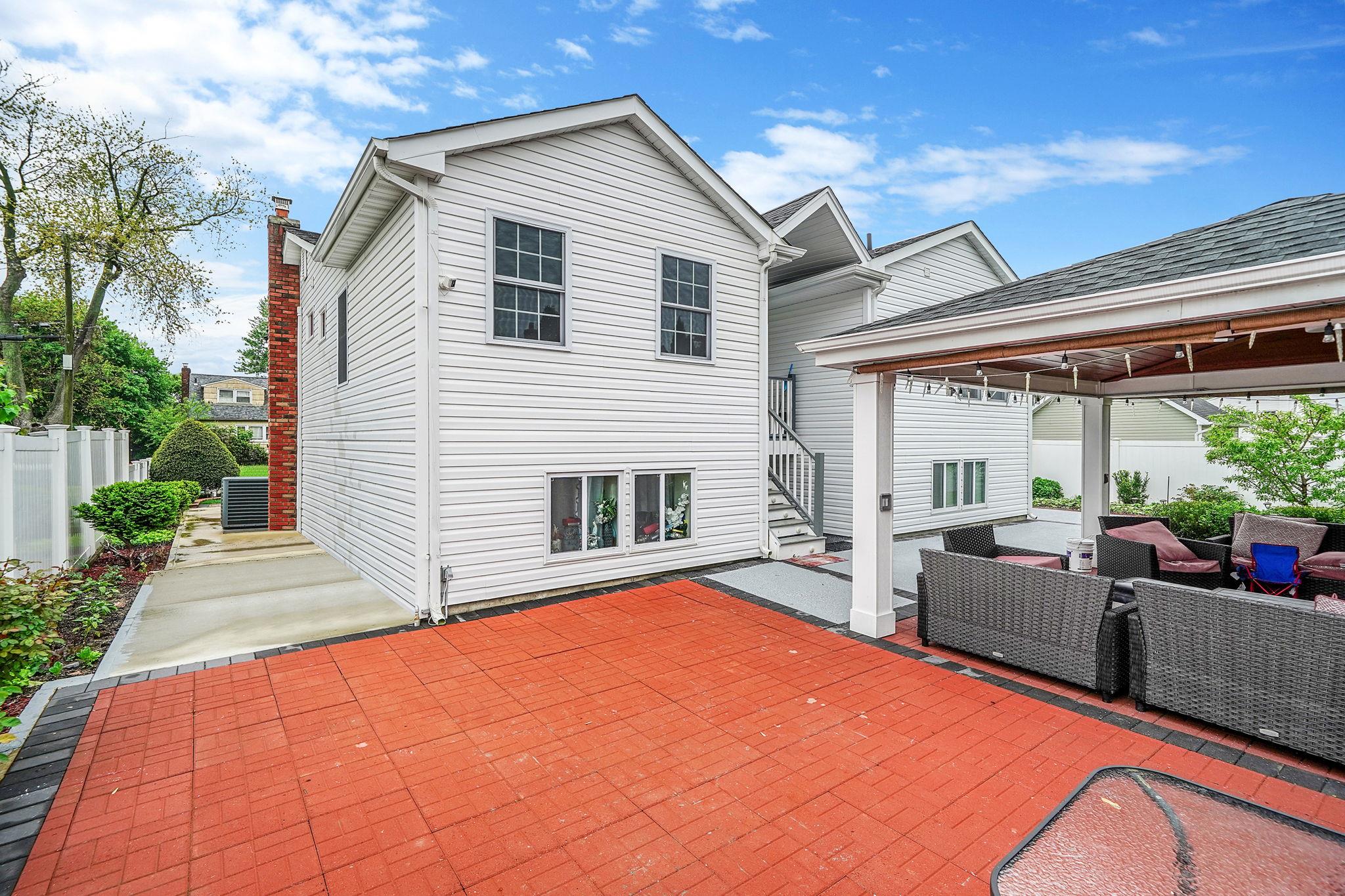 248 44th Street, Lindenhurst, New York image 7