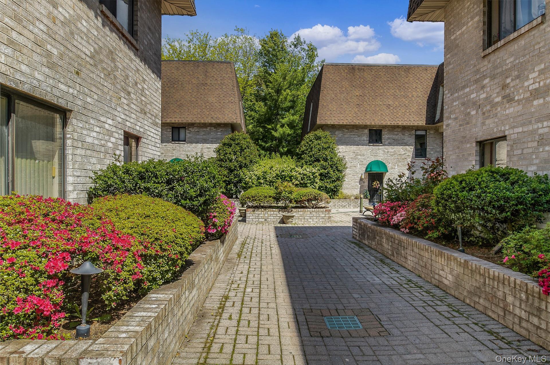 24 Carhart Avenue 318
