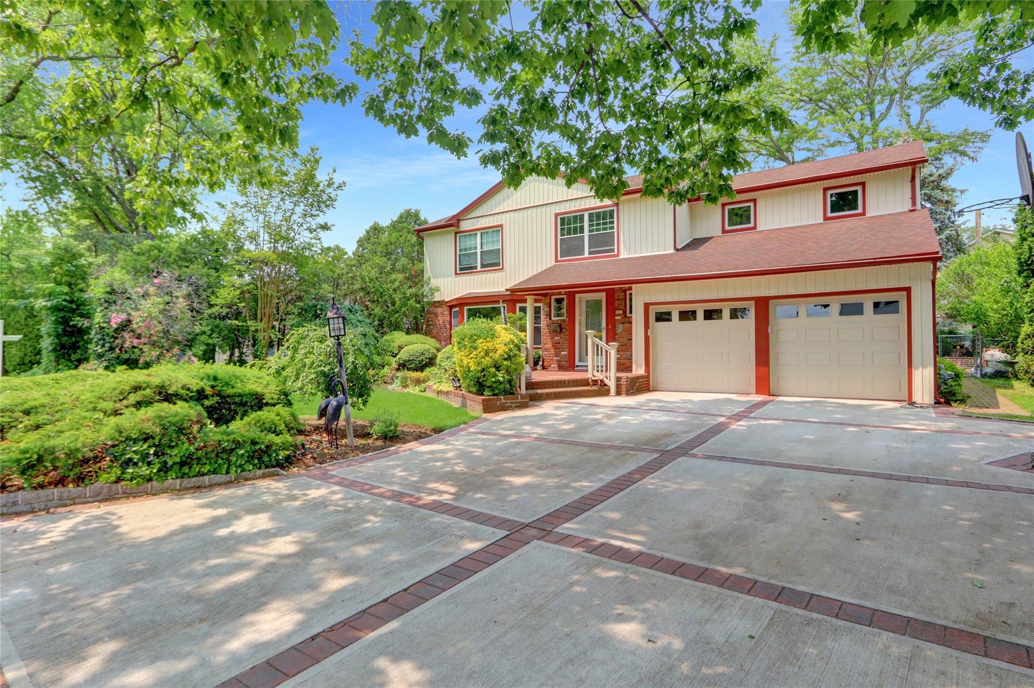 86 Country Village Lane