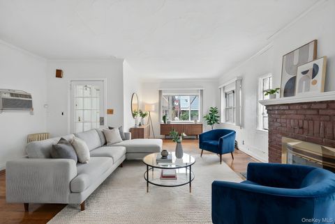 13315 228th Street Laurelton NY 11413