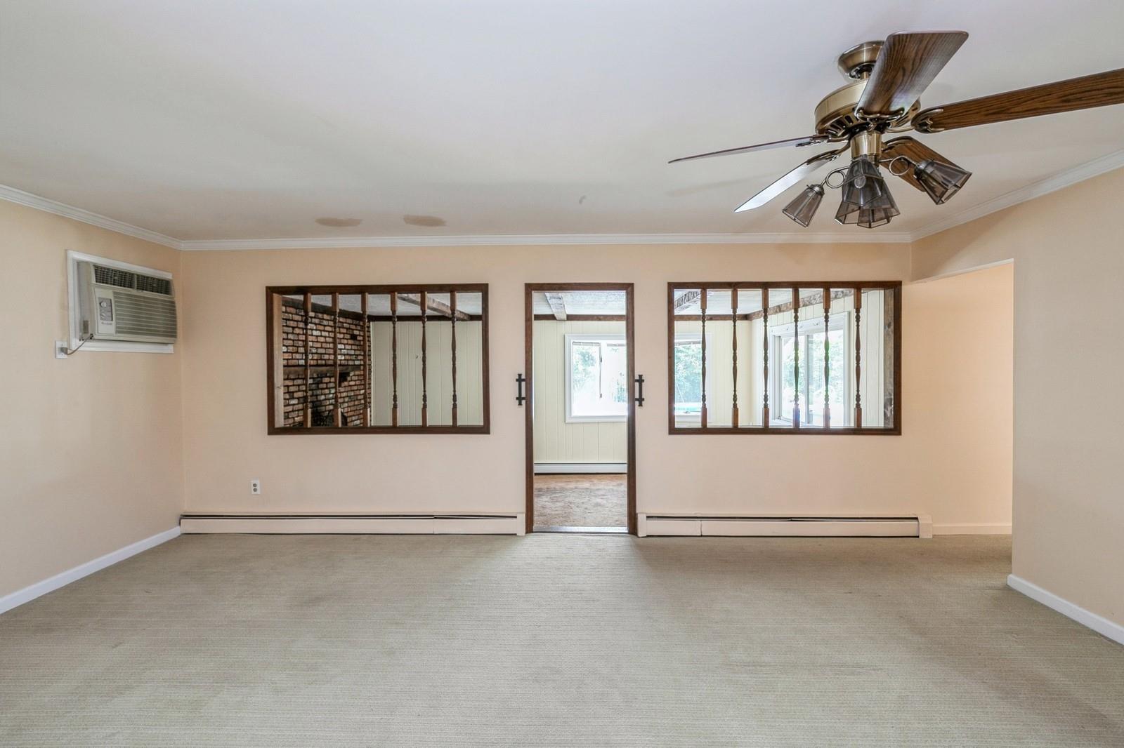 358 Greenbelt Parkway, Holtsville, New York image 5