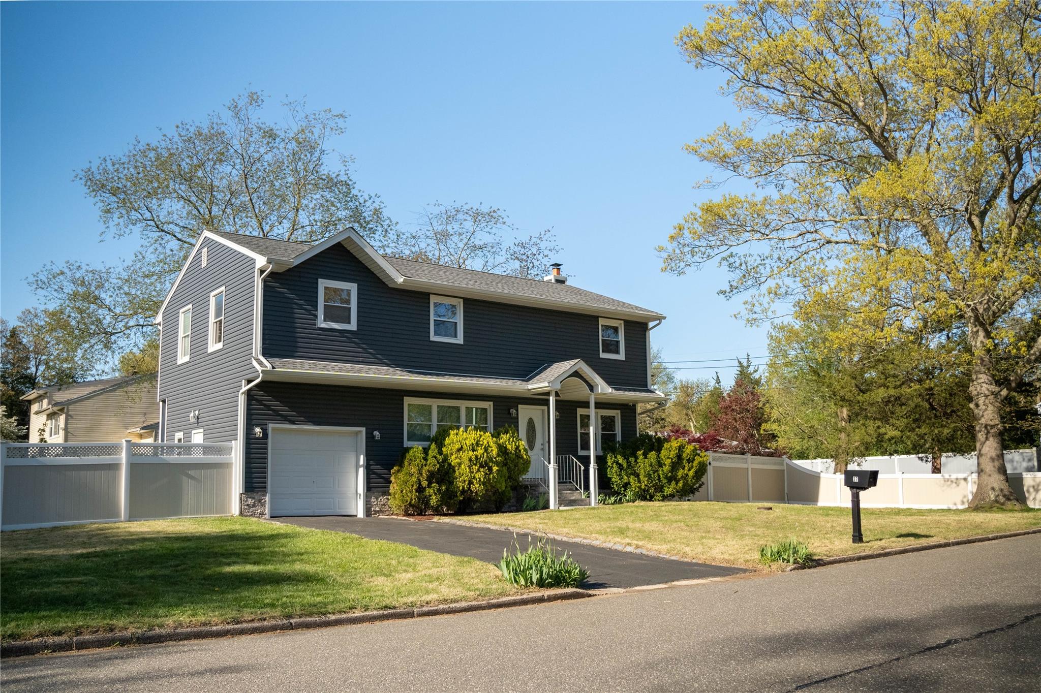 37 Amsterdam Street, Huntington, New York image 3