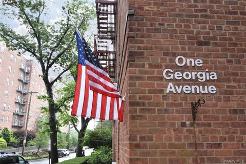 1 Georgia Avenue 3E Bronxville NY 10708