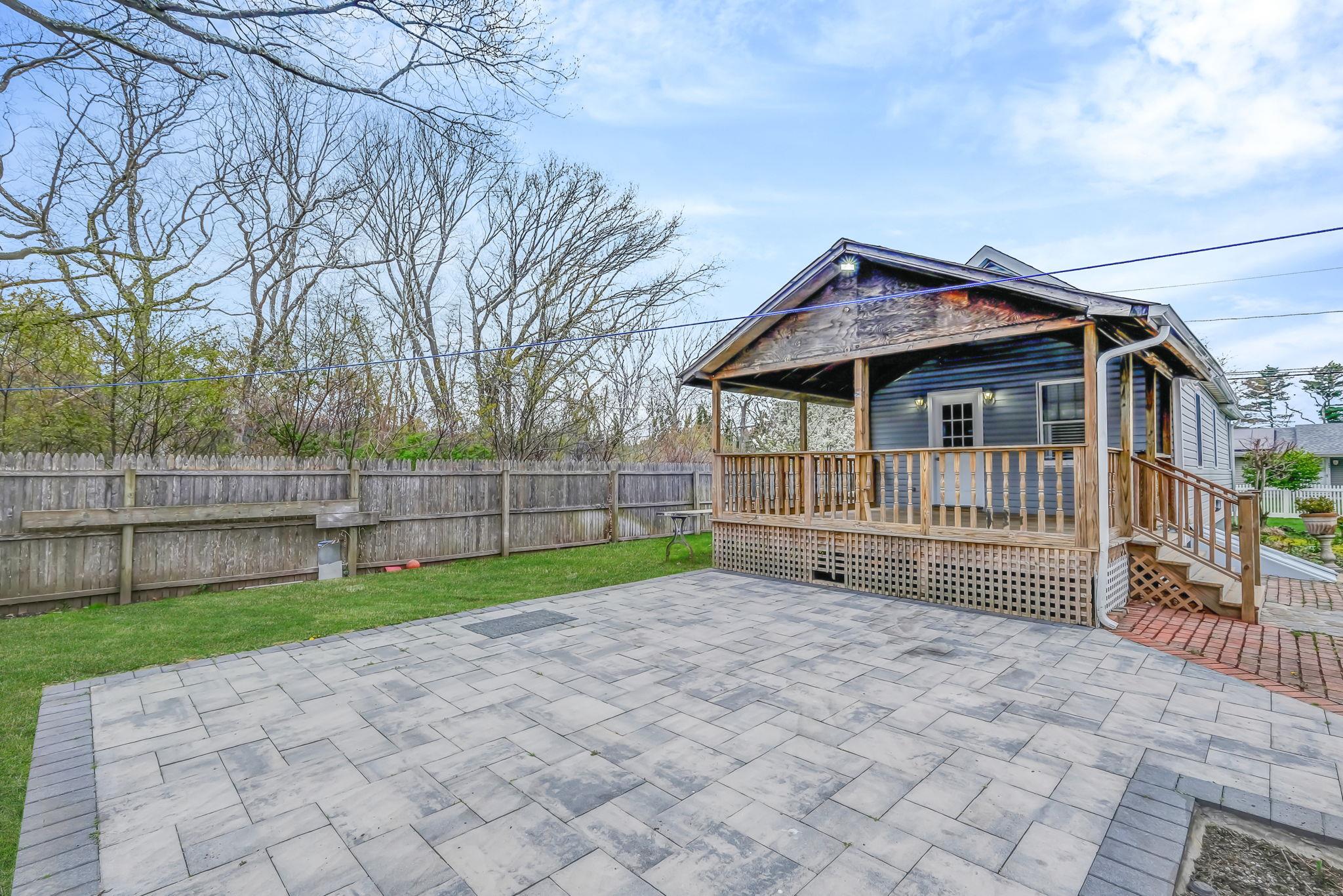 82 Wood Avenue, Mastic, Florida image 19