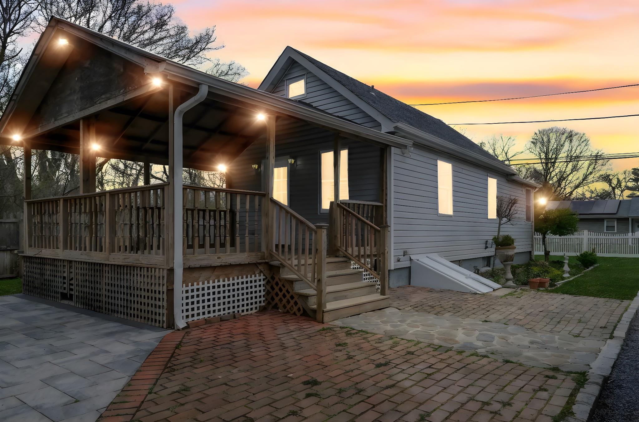 82 Wood Avenue, Mastic, Florida image 4