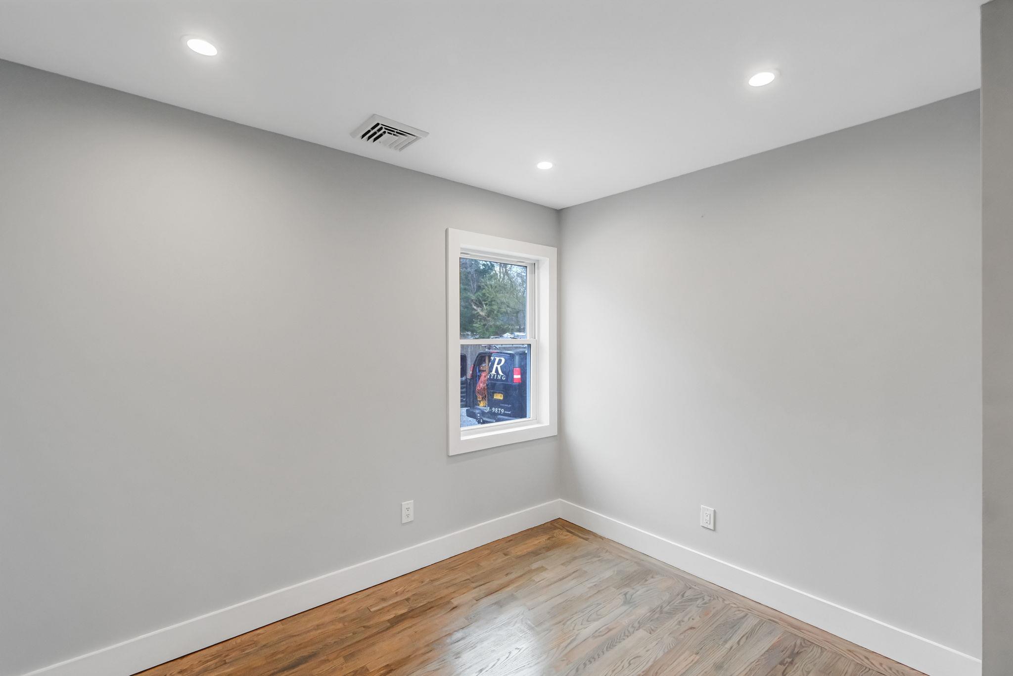 82 Wood Avenue, Mastic, Florida image 10