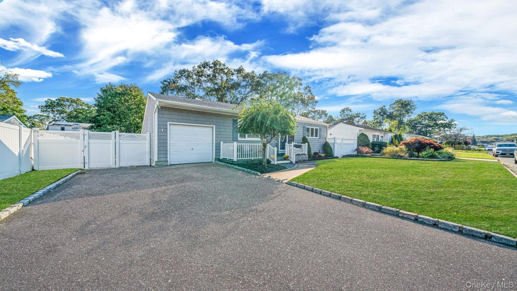 Photo of 20 44th Street, Islip, NY 11751 (MLS # 1064145)