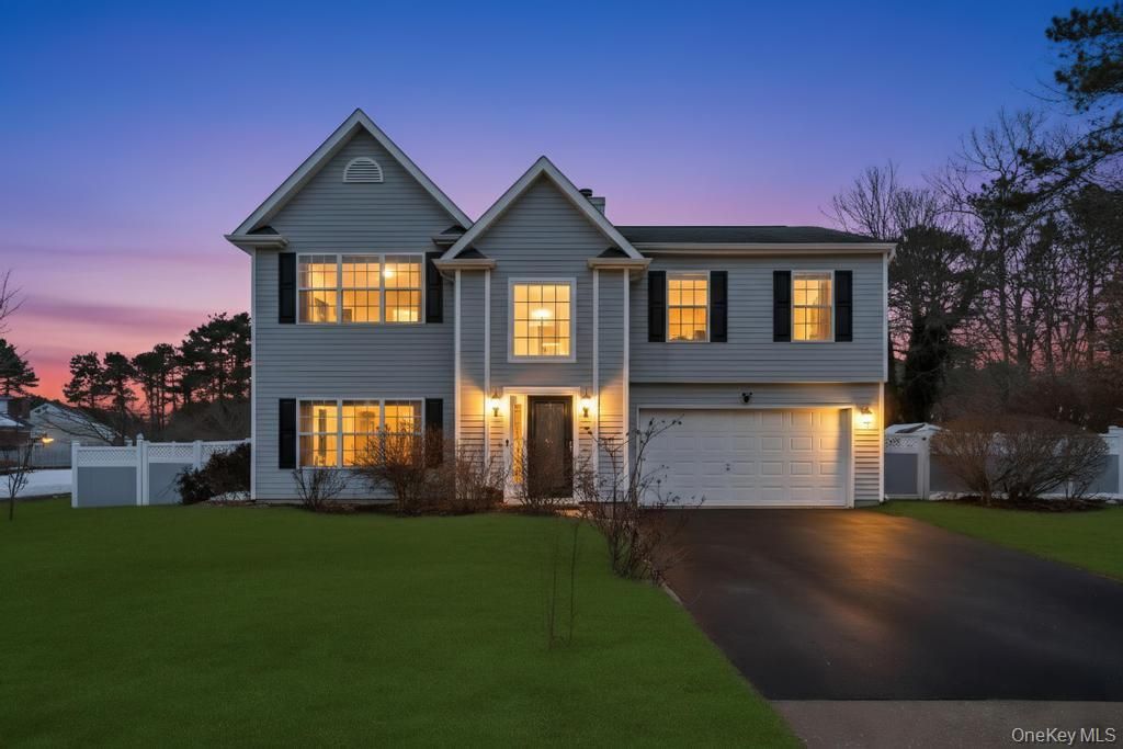 Photo of 1 Vinyard Way, Coram, NY 11727 (MLS # 964829)