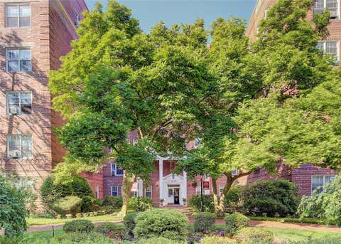 Photo of 76-35 113th Street #1A, Forest Hills, NY 11375 (MLS # 995703)