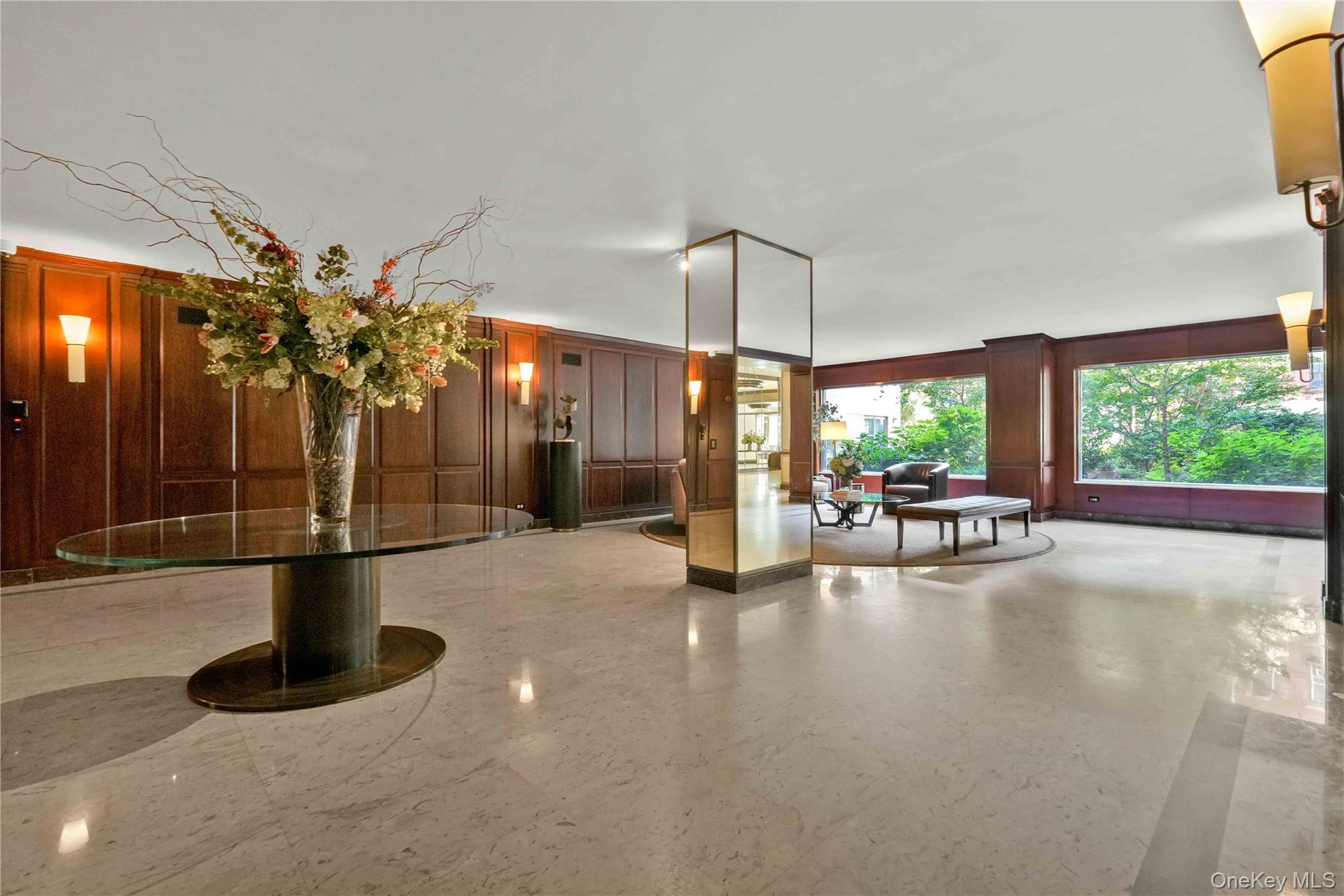 20 E 9th Street 14O