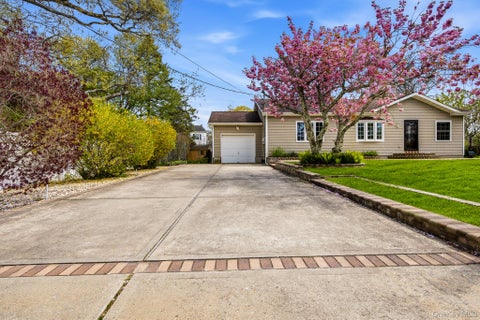 Homes For Sale - 46 Lafayette Drive<br/> Shirley, NY 11967