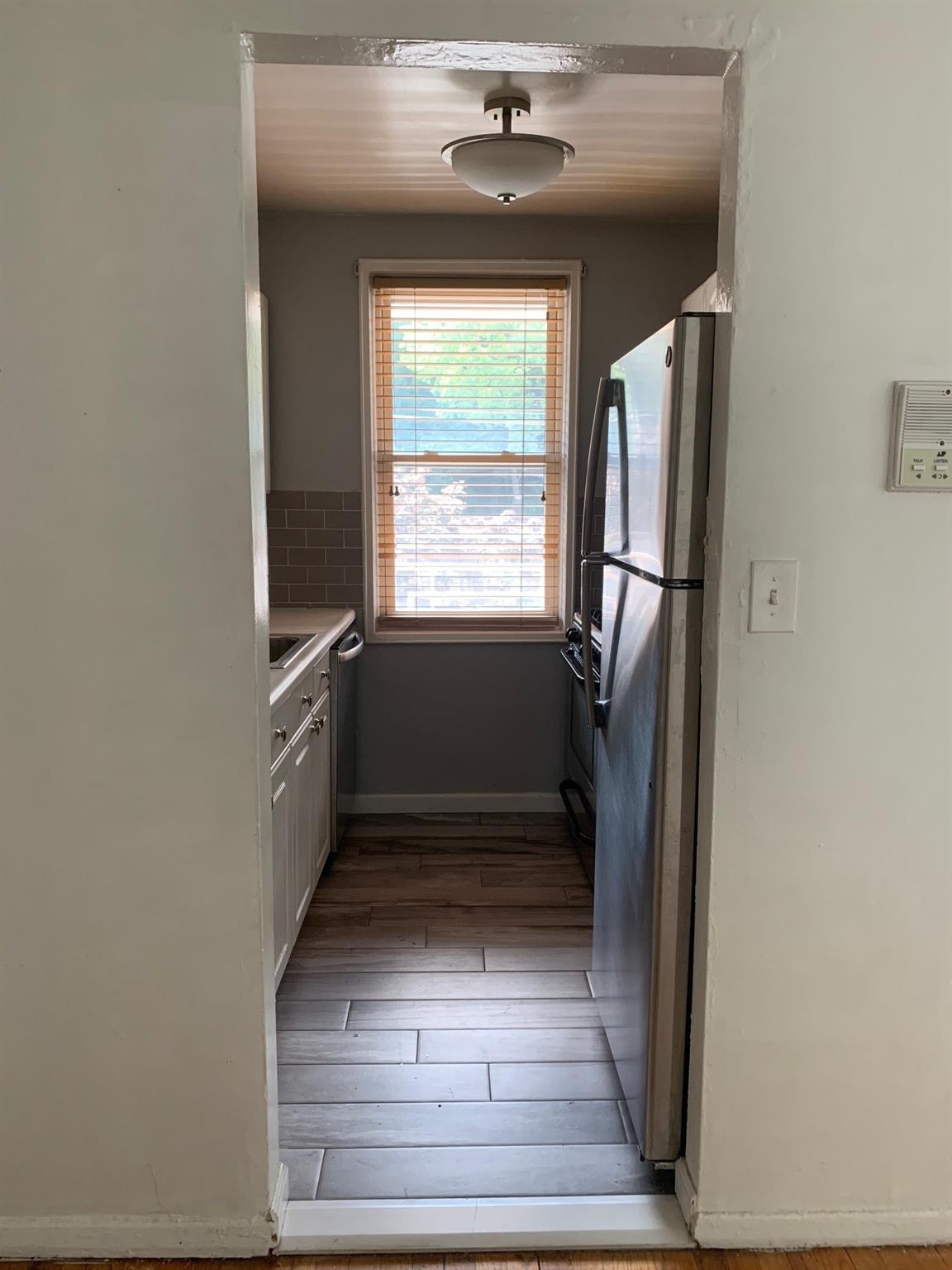 679 Warburton Avenue #5 J, Yonkers, New York image 7
