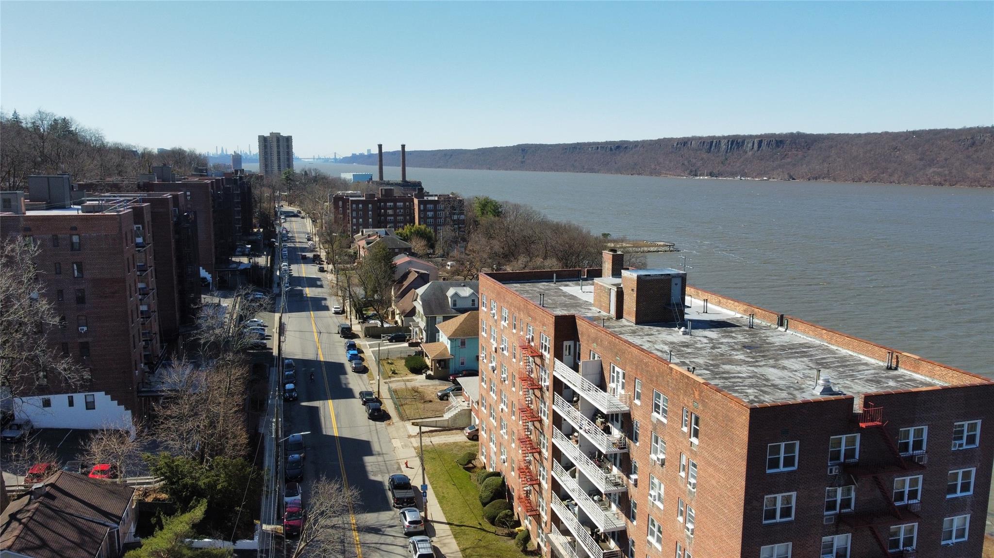 679 Warburton Avenue #5 J, Yonkers, New York image 6