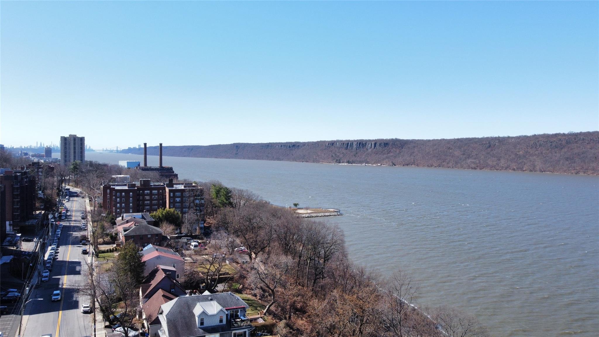 679 Warburton Avenue #5 J, Yonkers, New York image 11