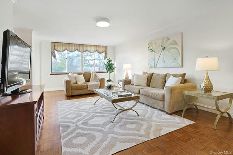 1270 North Avenue 3A New Rochelle NY 10804