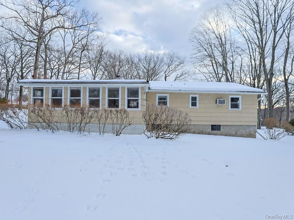 Photo of 8 Wood Terrace, Newburgh, NY 12550 (MLS # 961644)