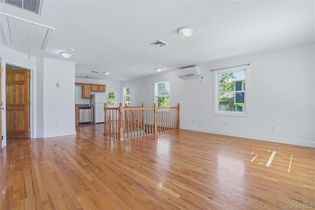 Photo of 24 S Parsonage Street, Rhinebeck, NY 12572 (MLS # 1002974)