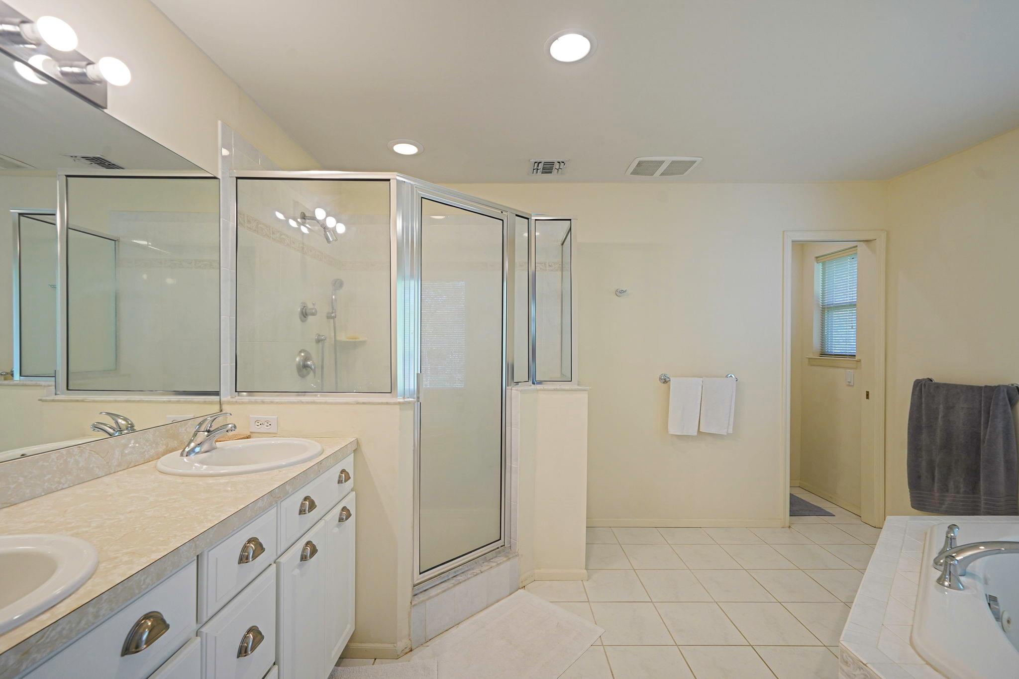 1 Gingham Court, Ridge, New York image 21