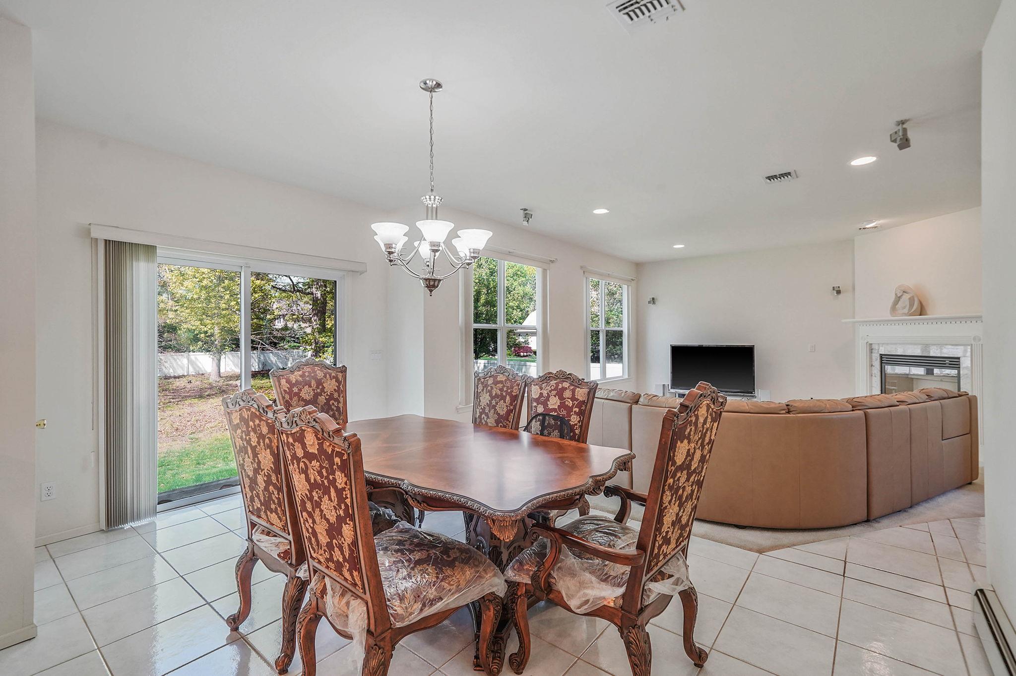 1 Gingham Court, Ridge, New York image 18
