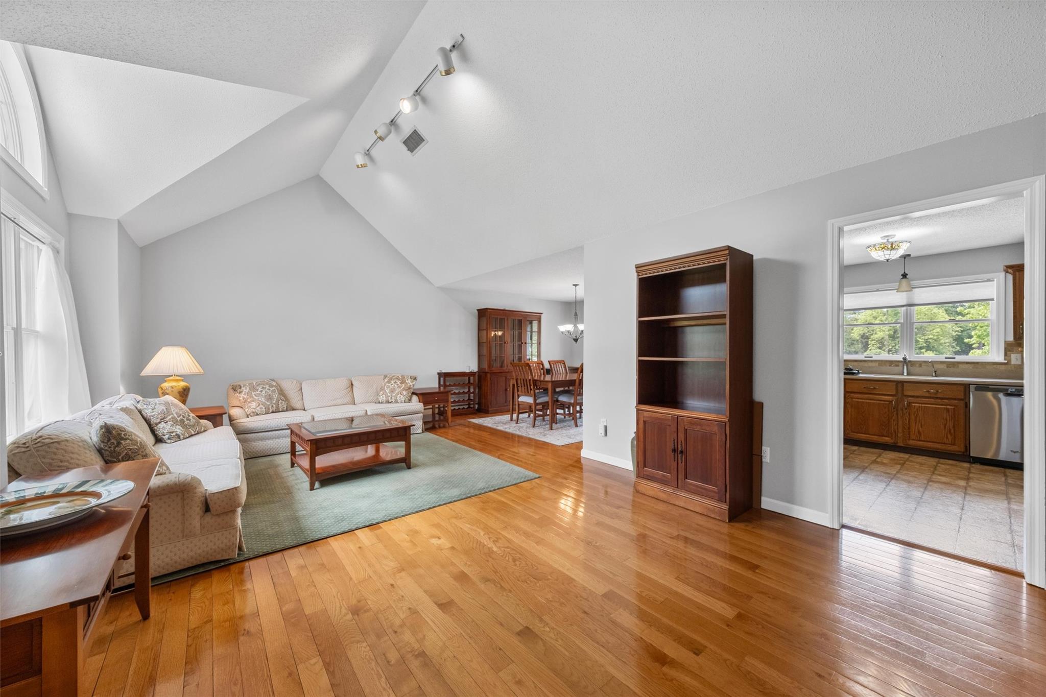 7 Brandy Lane, Wappingers Falls, New York image 6