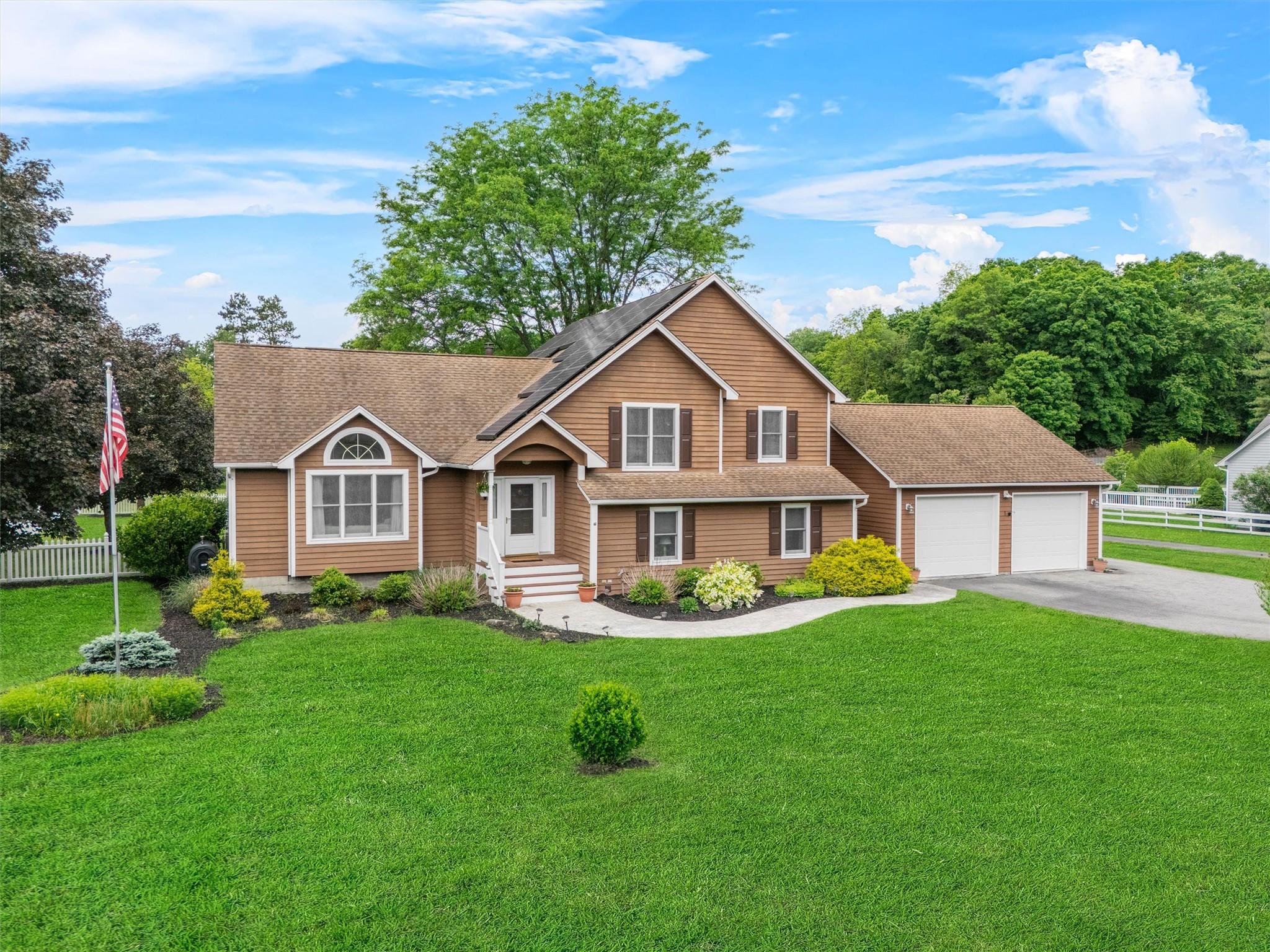 7 Brandy Lane, Wappingers Falls, New York image 1