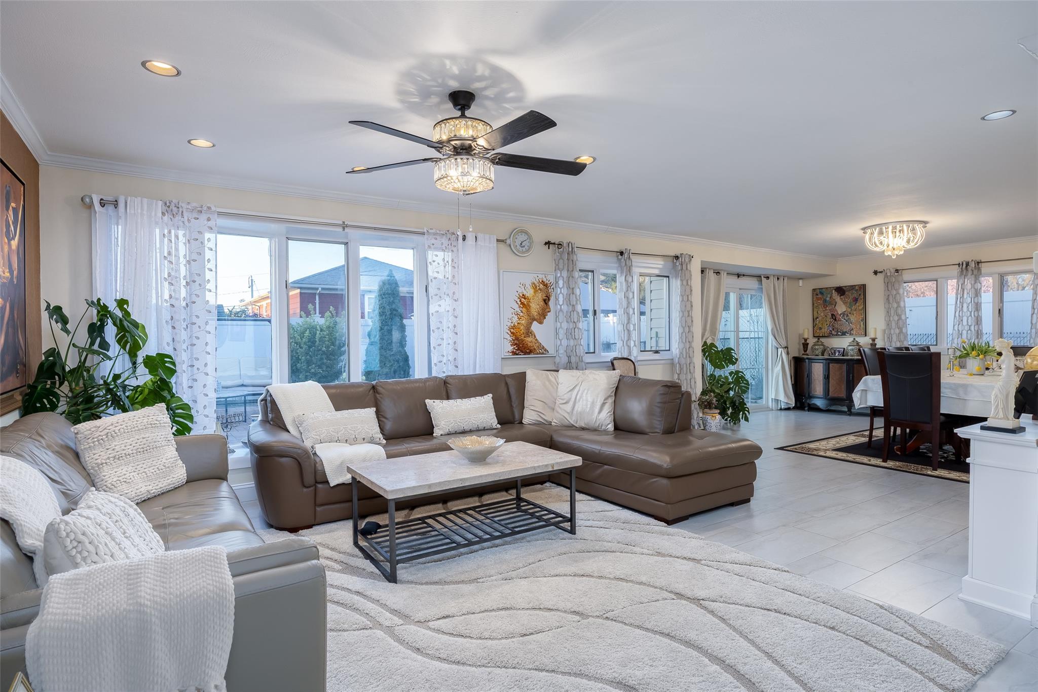 327 Niles Street, Oceanside, New York image 20