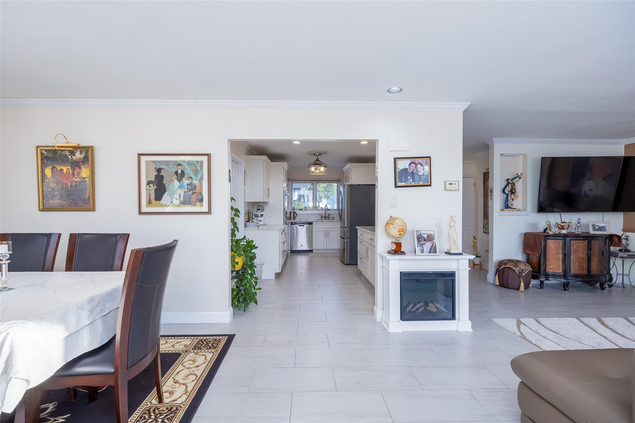 327 Niles Street, Oceanside, New York image 17