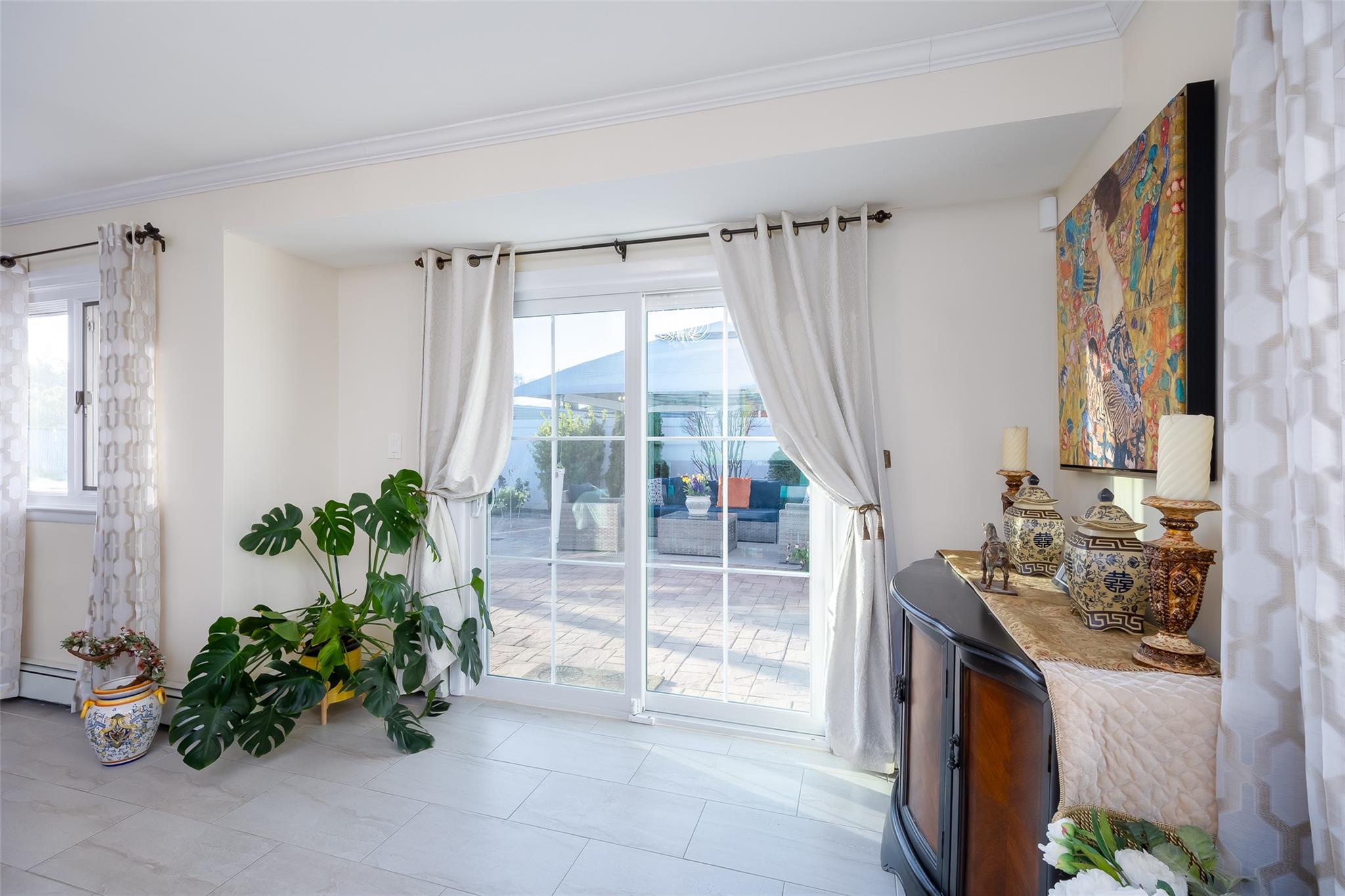 327 Niles Street, Oceanside, New York image 26